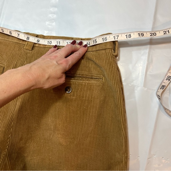 LL Bean corduroy Classic Fit BROWN Pleated brown Pants 502835 SIZE 34x34 Cotton - Picture 8 of 16